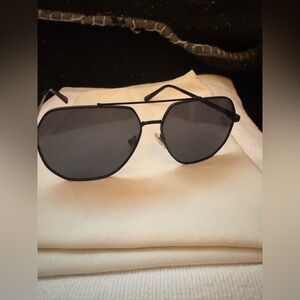 BeverlinXDIFF Black Aviator 😎